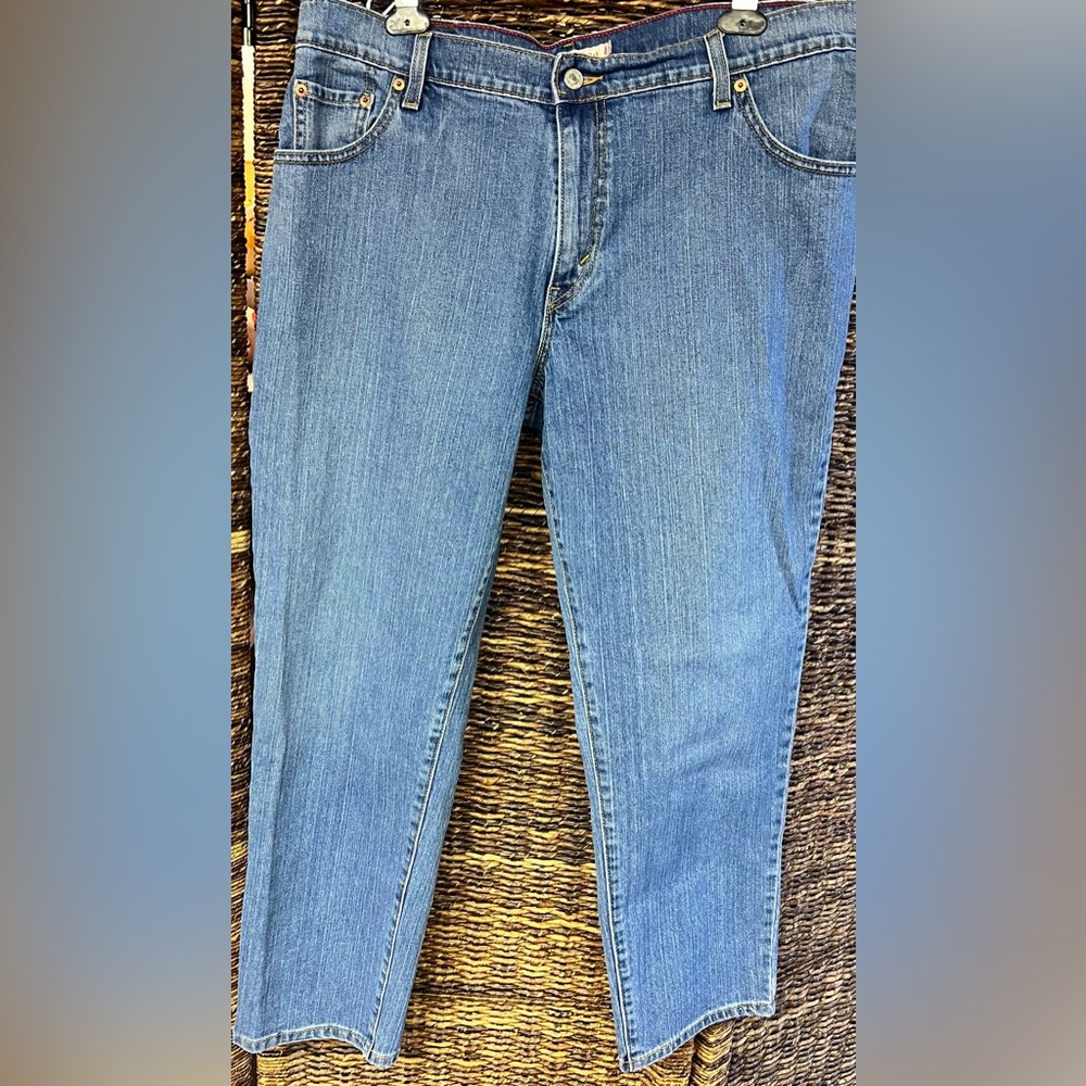 Levi’s,550,Women’s Size:16S, Classic Blue Denim Jeans, Relaxed Tapered,Pre-Owned